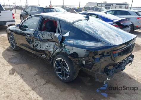 2025 Kia K4 Gt-Line z USA, uszkodzony, nr VIN 3KPFW4DEXSE154876